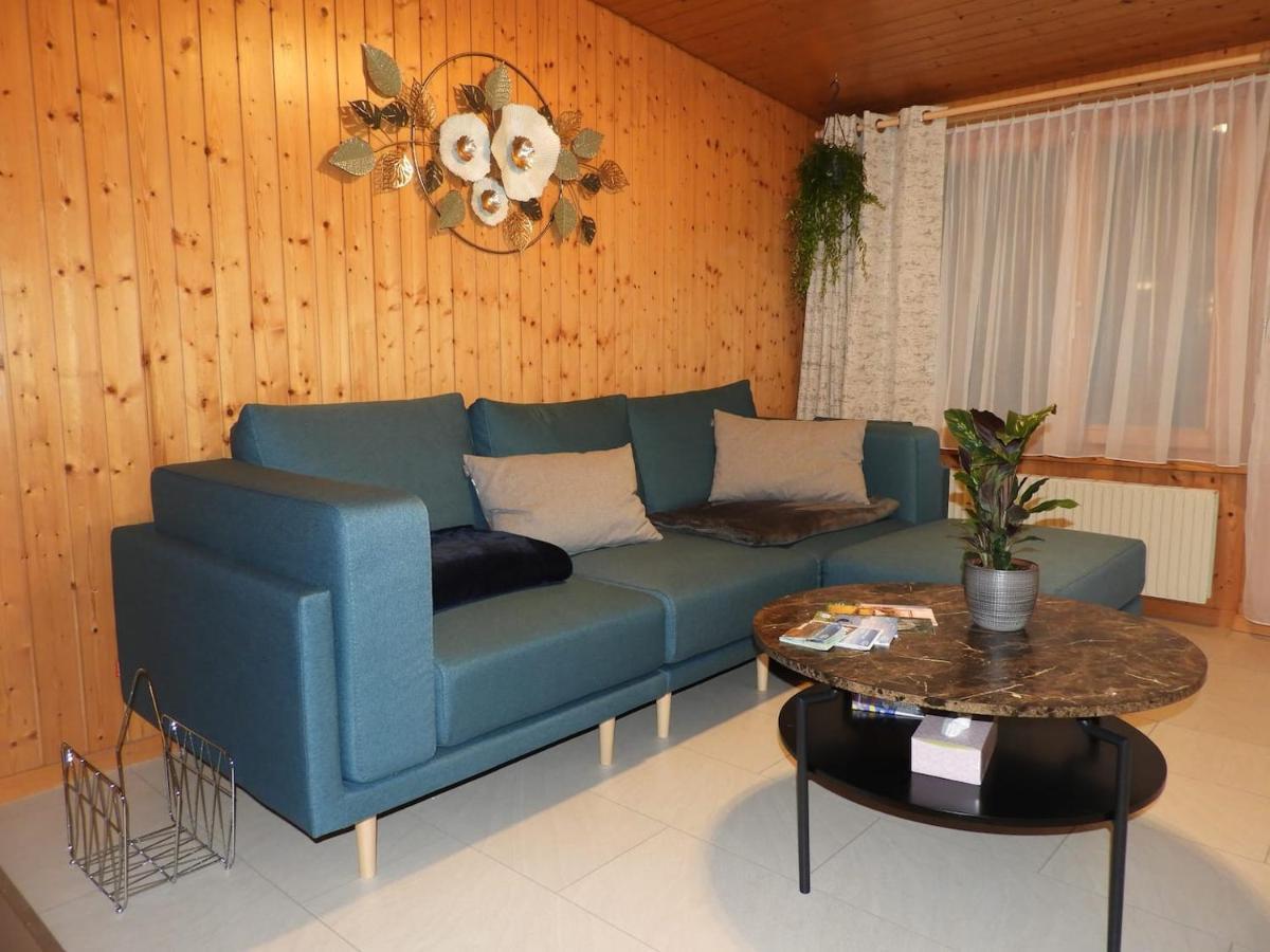 Schoene Ferienwohnung Mit Seeblick Thun Exteriér fotografie